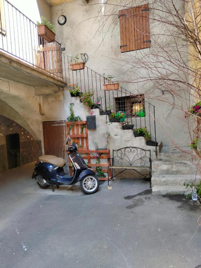 Casa Storta - Cycle Garage Con Biciclette Villa Pisogne Luaran gambar